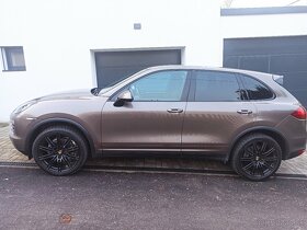 Porsche Cayenne - 5