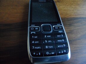 NOKIA E52 - 5