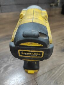 Rázový uťahovak Dewalt DCF890N + vložka - 5