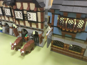 LEGO 10193 - seria Castle - Stredoveka dedina s trhom - 5