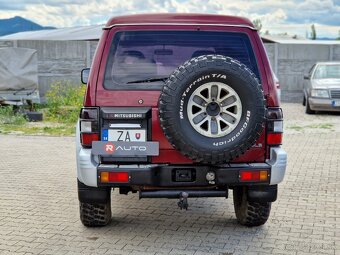 Mitsubishi Pajero Wagon 3.0 GLS A/T - 5