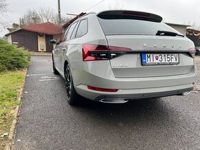 Škoda Superb Sportline - 5