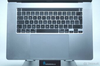 ZÁRUKA/Macbook Pro 16" TB CTO/I9 2.3GHZ/32GB RAM/1TB SSD/CZ - 5