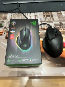 Razer Ornata V3 + Razer Basilisk V3 - 5