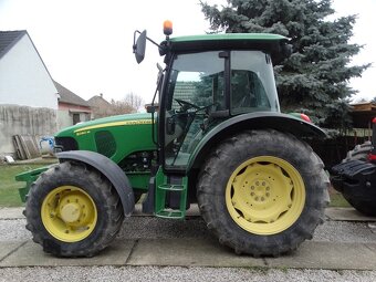 John Deere 5080M - 5