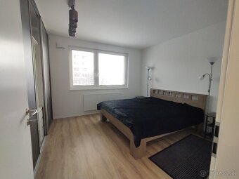 Prenajmem veľký 2-izbový byt 59 m², Bratislava Ovocné sady - 5