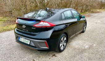 Hyundai Ioniq 4 electric - 5