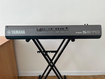 Yamaha PSR - S670 - 5