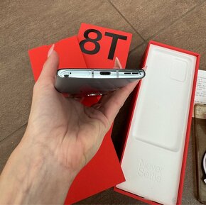 OnePlus 8T 128GB Lunar Silver - TOP stav - 5