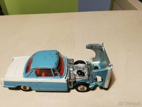 Corgi toys Triumph Herald - 5