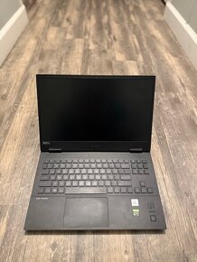 HP OMEN 15 - 5