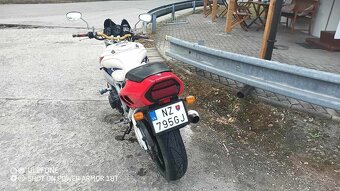 Honda CBR 900RR - 5