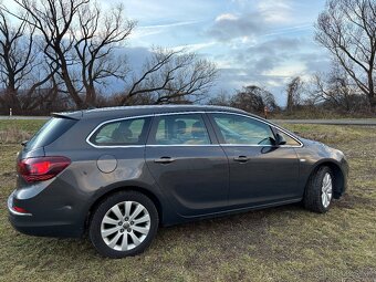 Opel Astra Combi 1,6 nafta 2015 - 5