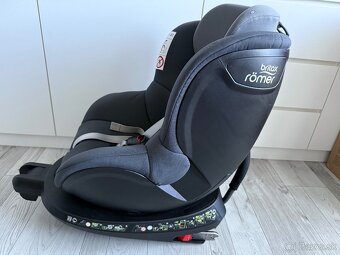 Autosedačka Britax Römer Dualfix 2 R (0 - 18kg) Storm Grey - 5