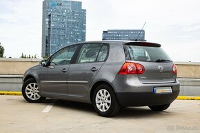 Volkswagen Golf 1.6 Trendline - 5