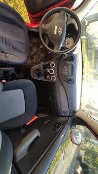 Hyundai i10 - 5