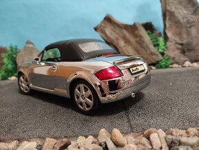 Prodám model 1:18 Audi TT softtop - 5