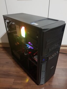 ZNÍŽENÁ CENA I5 7400 | 16gb ram | RX580 | SSD + HDD - 5