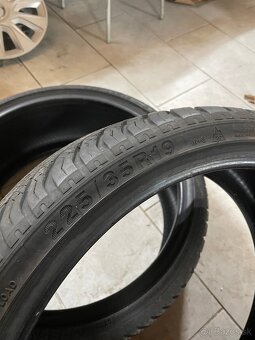 255/35 r19 2ks - 5