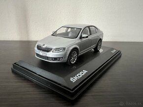 Skoda Octavia III 1:43 - 5