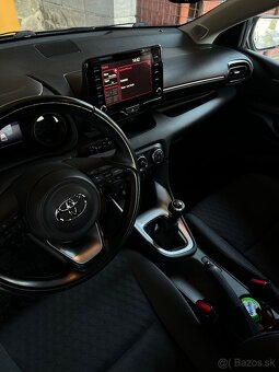 Toyota Yaris 1,5 Dynamic force 2021 - 5