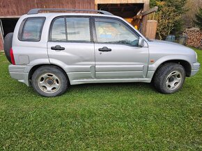 Suzuki Grand Vitara 2.5 V6 ABS - 5