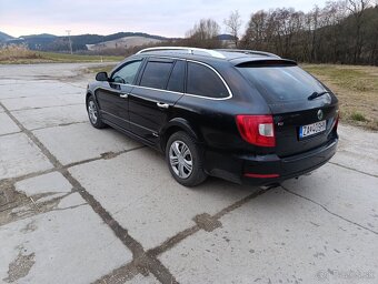 Škoda Superb 2011 2,0TDi DSG - 5