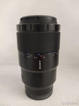 Sony FE 90mm f/2.8G OSS - 5