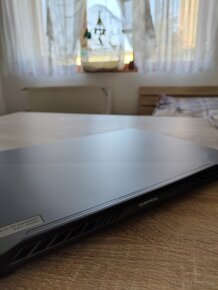 Asus ROG Zephyrus G14 - 5