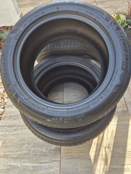 Letne pneu 4 ks MICHELIN PRIMACY 3 215 55R17 - 5