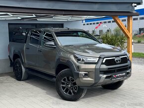 Toyota Hilux DC 2.8 I D-4D Invincible Sport 4x4 A/T - 5