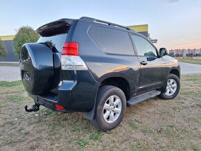 Toyota Land Cruiser:  r.v.2010 facelift model Motor: 3.0D 12 - 5