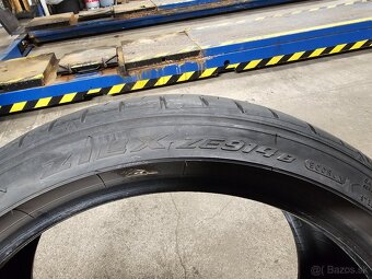 225/40R18 - 5