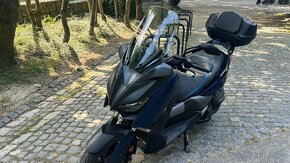 Yamaha XMAX400 - 6