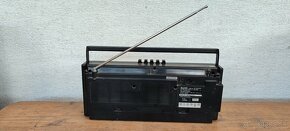 Radiomagnetofon Sharp - 6