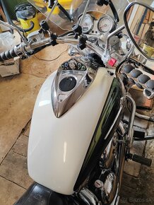 KAWASAKI MEANSTEEK VN1600 - 6