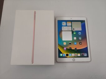 apple ipad pro 9,7 - 6