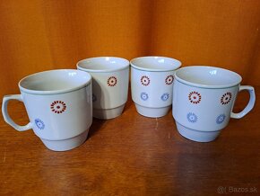 4x Retro porcelánové hrnečky, značeno DPRK - 6