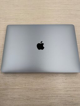 MacBook Air (M1, 2020) - 6