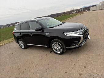 MITSUBISHI OUTLANDER, 2.4 PHEH PLUG-IN HYBRID, 4WD - 6