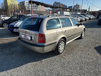 Škoda Octavia Combi 1.9 TDI PD TOUR - 6