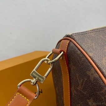 Louis Vuitton travel bag - 6