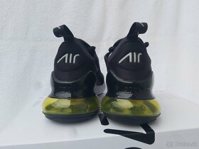 Dámské tenisky Nike Air Max 270, velikost 39 - 6