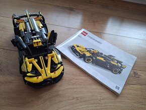 Lego technic č.42151 bugatti - 6