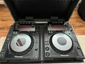 2x Pioneer CDJ 900 + case - 6