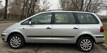 Volkswagen Sharan 1.9 TDI, 85 kW, 2/2010, 7 miestne - 6