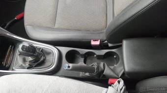 Predám Opel Astra J 2013 - 6