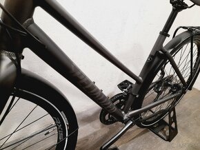 Predám trekový bicykel Specialized SIRRUS 3.0   28" - 6