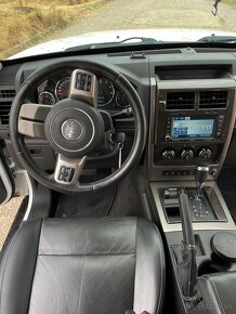 Jeep Cherokee 2.8crd 4x4 200ps facelift - 6