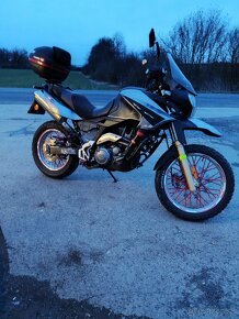 Aprilia Pegaso 650 Trail - 6